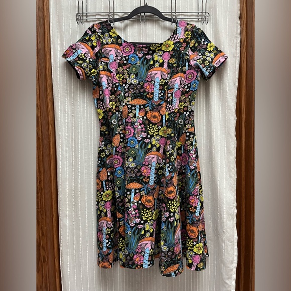 NWOT Nooworks Magical Mushroom Cha Cha Mini Dress size XL - Picture 2 of 4